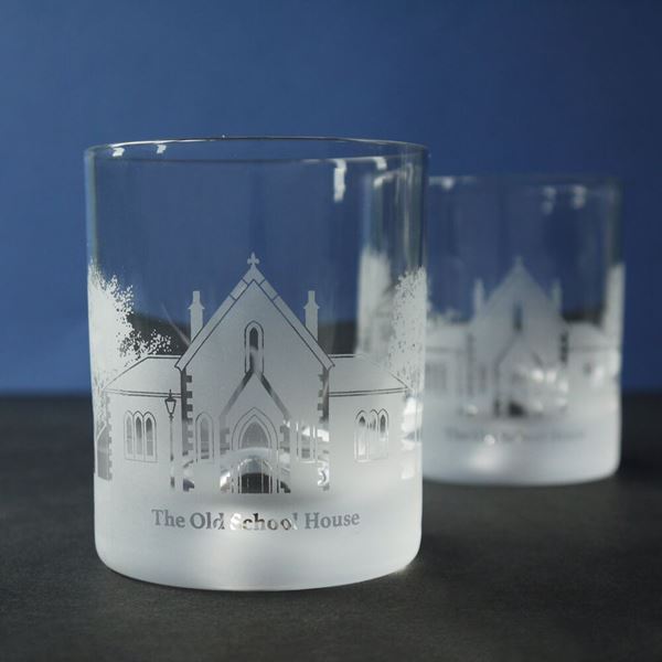 bespoke-etched-glass-tumbler