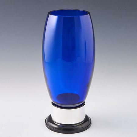 Cobalt Callie Vase on Plinth with Nickel Plate Band