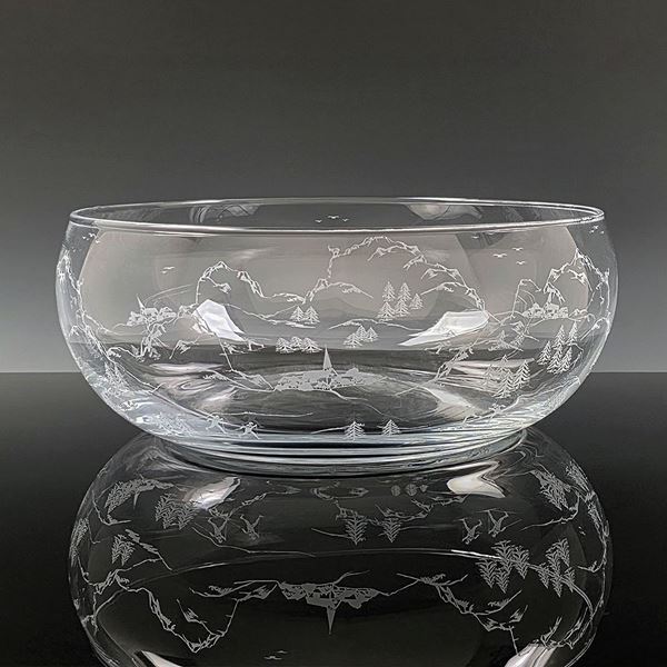 https://www.inkerman.co.uk/phoebe-clear-glass-bowl