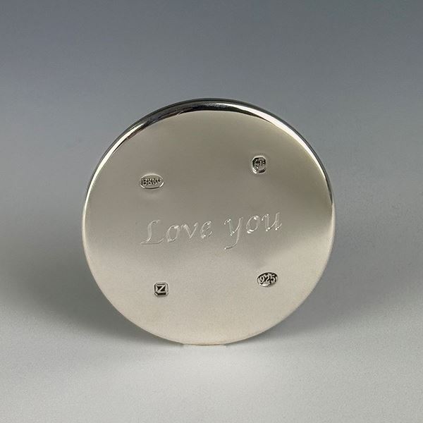 https://www.inkerman.co.uk/sterling-silver-handbag-mirror